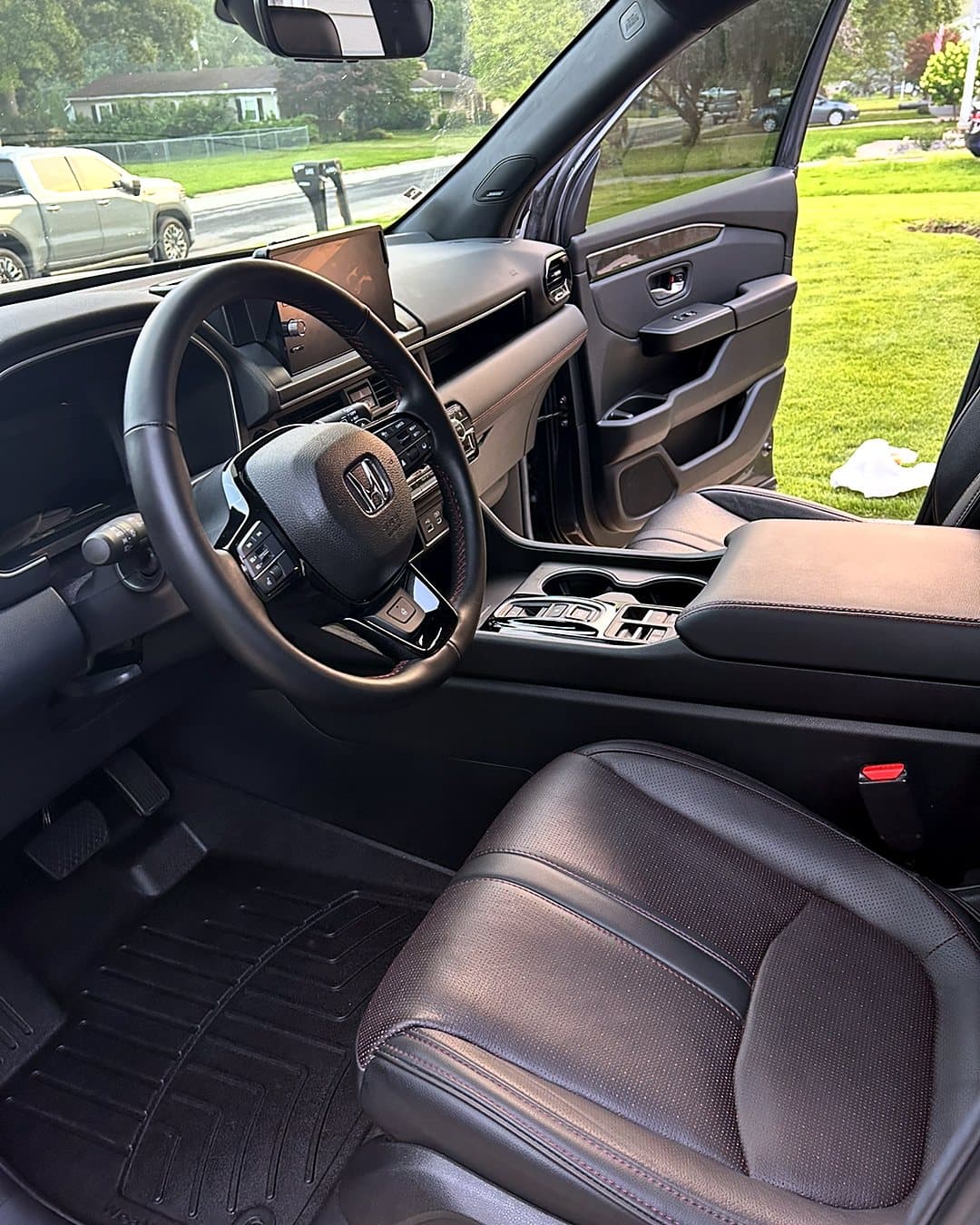 Honda interior detail in Peoria, IL — CaseCade Detailing LLC